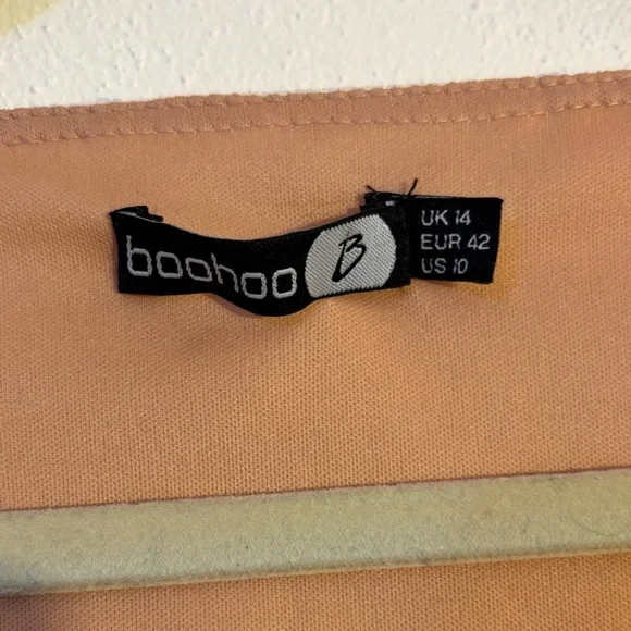 Boohoo White Lace and Tan plunge skater dress size 10 sheer - Picture 5 of 6